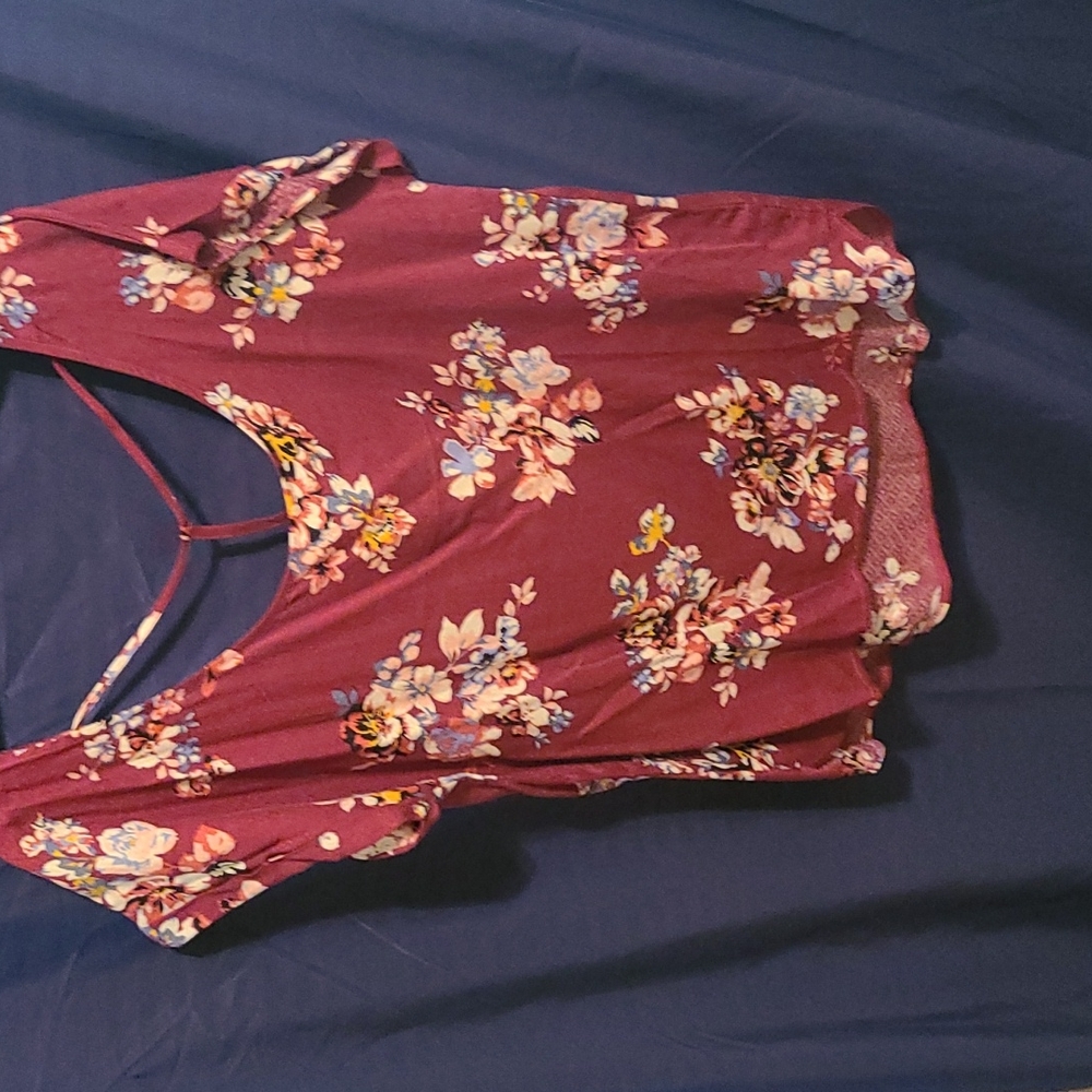Floral top